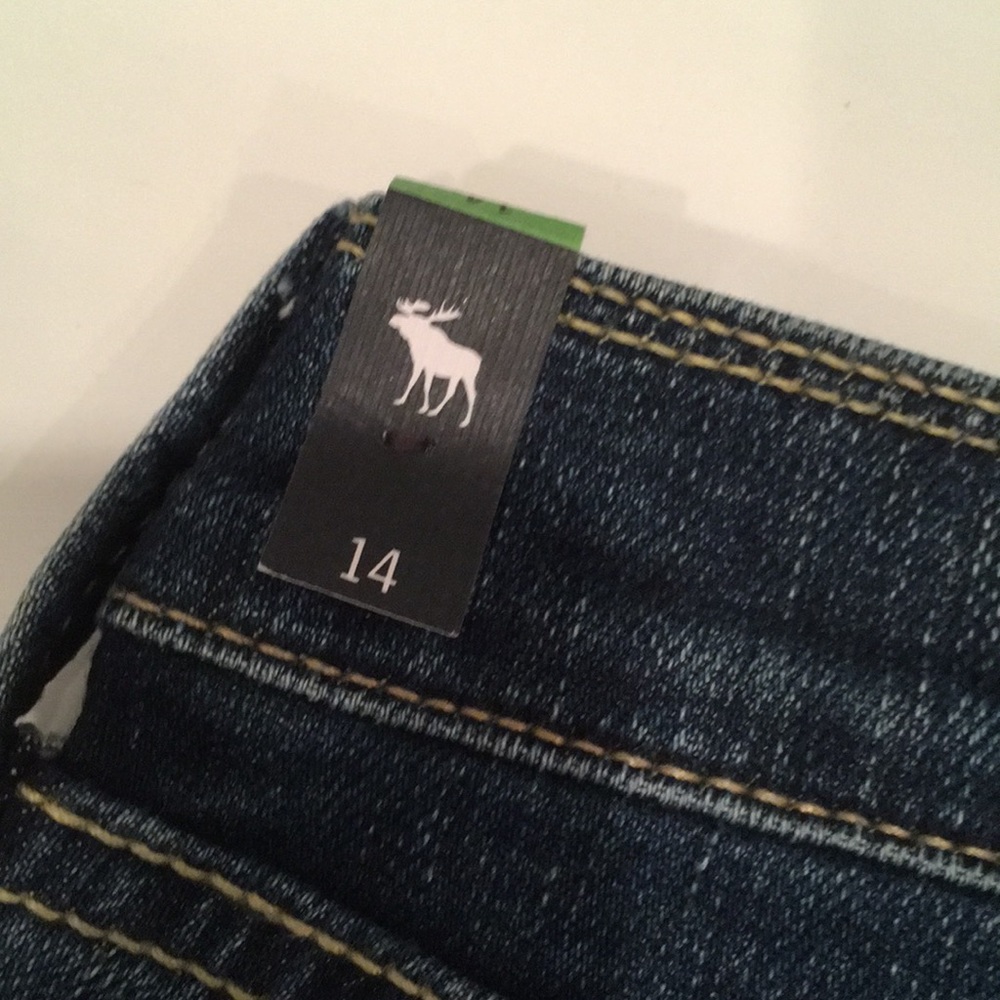 Abercrombie Jean Shorts NWT Size 00 (girls 14) - Picture 7 of 8